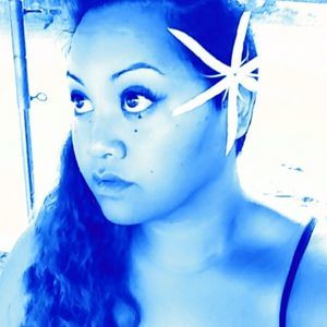 Meet your Posher, Alohilani